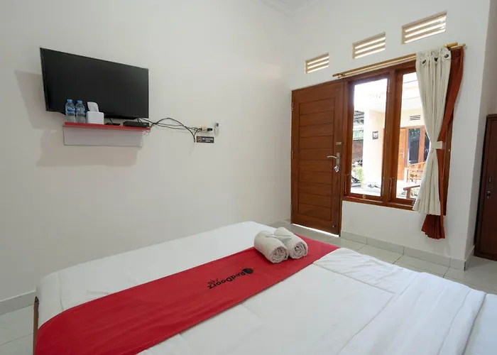 Reddoorz Near Buleleng Harbour 2