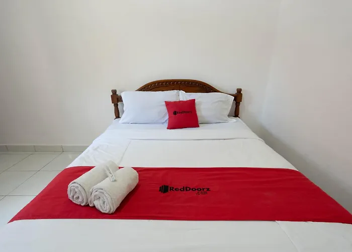 Reddoorz Near Buleleng Harbour 2 Hotel 2*