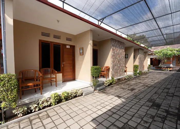 Hotel Reddoorz Near Buleleng Harbour 2